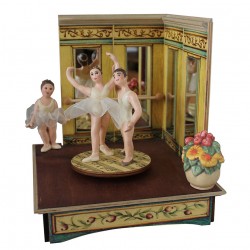 BALLERINA music box for collection. Three ballerinas dancing. Gift for babies, kids and children but also for collectors.