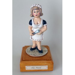 Customize caricature of a MAID, musical box version or the simple statue version.